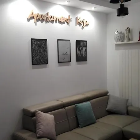 Apartament Koja Apartment *